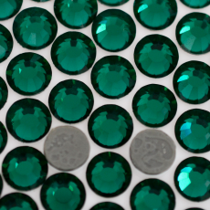 Strass Chaton Base Reta (Com Cola)Preciosa Emerald SS12 = 3mm