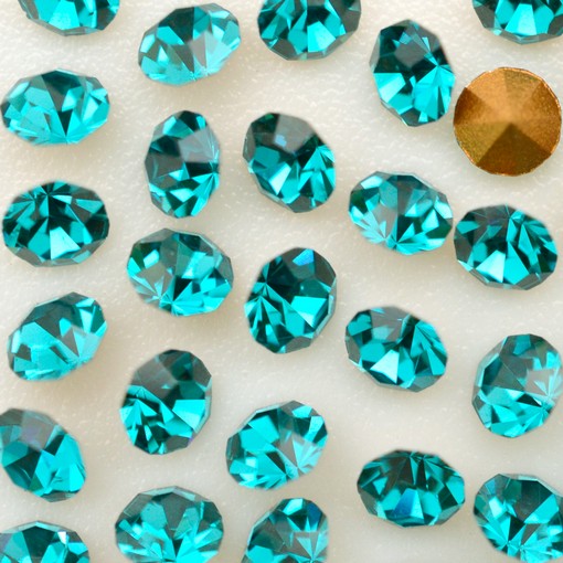 Strass Conico Collection Blue Zircon SS 8,5  2,40mm