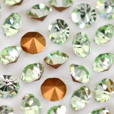 Strass Conico Collection Chrysolite SS 10  2,70mm
