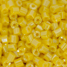 Vidrilho Jablonex Amarelo Perolado 88130 2x9/0=2,6mm