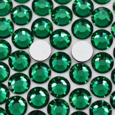 Strass Chaton Base Reta sem cola Preciosa art. 43811612 Viva 12 Emerald SS 5 = 1,7mm