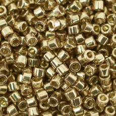 Miçanga Miyuki Delica Champagne Metálico 11/0 = 1,6mm