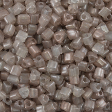 Vidrilho Triangular Color By Vintage Rose  01113L  2,5mm