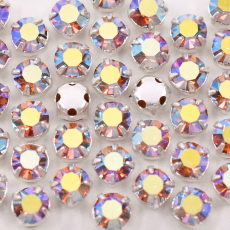 Engrampado Prateado  Strass LDI Light Colorado Topaz Aurora Boreal SS20 = 4,6mm