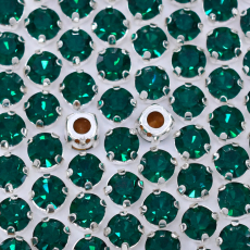 Engrampado Prateado Strass Preciosa Emerald SS29 = 6,2mm
