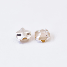 Engrampado Niquel Chaton Rose Collection Crystal Linen Ignite SS20  4,6mm