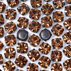 Engrampado Preto Strass Preciosa Smoked Topaz SS34 = 7mm