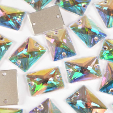 Retângulo para Bordar com 2 Furos Preciosa art. 43876301 Cristal Aurora Boreal 18x13mm
