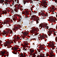 Strass Engrampado Prateado Preciosa Siam SS24 = 5,2mm