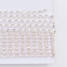 Corrente de Strass Prateado Supreme Cristal SS28 = 6mm