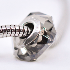 Berloque Swarovski Cristal Satin 14mm