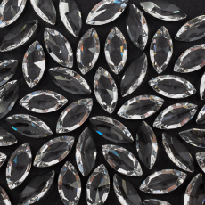 Strass Navete Supreme Emerald 15x7mm