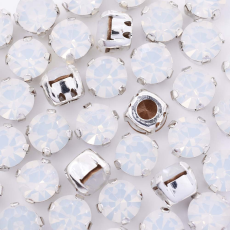 Engrampado Prateado Strass Preciosa White Opal SS29 = 6,2mm